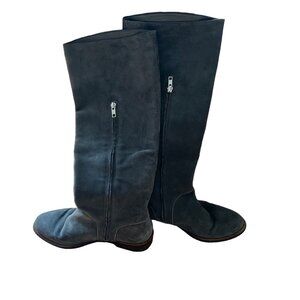 Ugg Size 8 Grey Daley Suede Tall Equestrian Boots